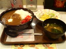 「すき家」通い
