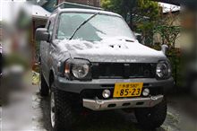 まだ降る雪・・ まだ降る雪・・