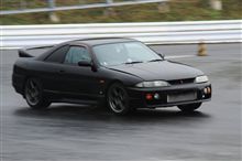 折れる心、進まぬ車