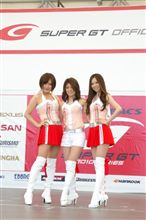 スーパーGT in 富士　クレインズ　南まことさん　ますあやさん　鴻上聖奈さん　パート1