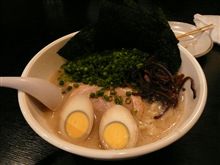 【まこと屋】に・・・。