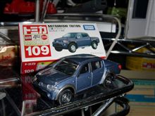 トミカナンバー109　三菱トライトン