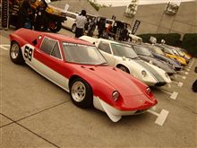 スペシャルインポートカーショー（の駐車場）