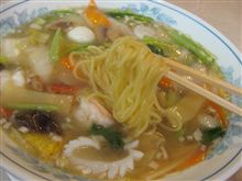 今日のランチは、赤坂田町通り「中国料理　圓山亭」海鮮タン麺　700円