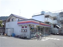 コンビニ