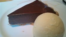 オークラ別館のパイアラモード　チョコ