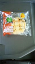ファミリーマート「メロンパン」