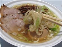 今日のランチ　パート２は、赤坂サカス　最強ラーメン列伝　「田中そば店」