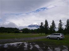 雨の山中湖