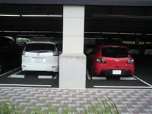 隣にはあのクルマが