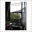 雨の日の訪問者