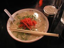 本場博多ラーメン! 本場博多ラーメン!