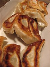 今日のディナーは、「餃子の王将」餃子2人前　462円