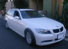 明日BMW320iツーリングがドナドナされます。。。