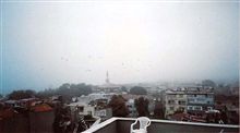 明け方の風