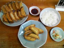 んで、夜は宇都宮餃子で(笑)