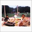 プール＆BBQで家族サービス
