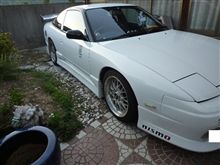 ペタペタ ペタペタ