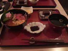海鮮丼
