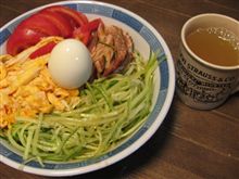今日のディナーは、スマ僧手作り モリモリ冷し中華