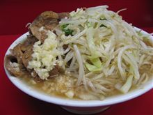 今日のランチは、「ラーメン二郎」西台駅前店　大豚ダブル 950円 
