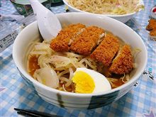 【みそかつ】・・・。