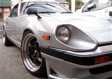 古っるい２人しか乗れない車