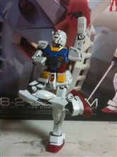 シ〇ー専用ガンダム