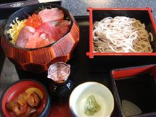そばとちらし寿司（わか松） 