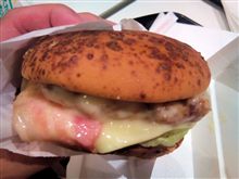 ♪マクドのチーズフォンデュ頂きました～美味いσﾟдﾟ)ﾎﾞｰﾉ!