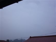 １０月２１日　スッキリしない空模様な木曜日、おはです～♪ 