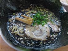 今日はラーメン、明日はオフだ 