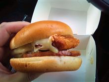 ♪マクドのジャーマンソーセージ頂きました～美味い( ﾟДﾟ)ｳﾏｰ