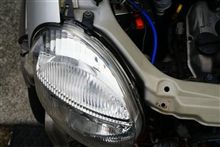 ヘッドライトに水が入ってるぅ 