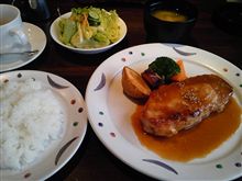 ランチを食べに彩美亭に♪