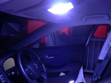 車内　「ほぼ」フルＬＥＤ化 