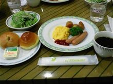 おはようございます(-_ゞ