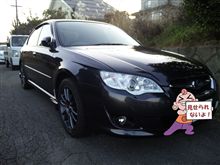 早めにスタッドレスに履き替え。 早めにスタッドレスに履き替え。