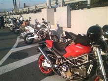 懲りずにバイクwwww 