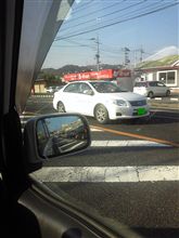 珍車発見　これあんまり乗りたくない……