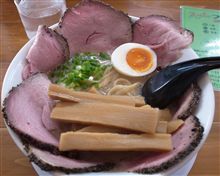 ささやかなラーメン♪　「あっぱれ屋　こくまろ塩チャーシュー麺大盛＋メンマ」