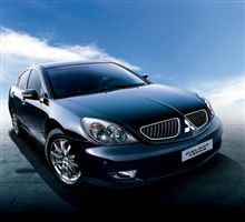 2011款 三菱 戈藍 登場 － 廣州車展 ： 中国 ・・・・