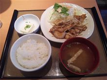 今日のお昼ご飯は・・