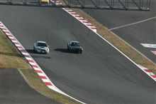 富士スピードウェイ　直線ブレーキング