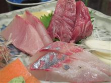 今日のディナーは、「仙樹」お刺身盛り合わせ
