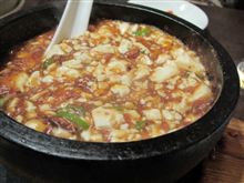 今日のディナーは、赤坂「湧の台所」麻婆豆腐と刀削麺