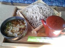 久々の丸太小舎