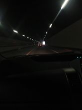 トンネル通過中