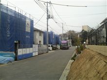 家の廻りがいつのまにか、、、