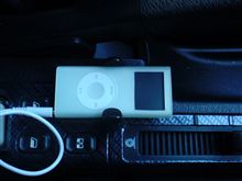 ＩｐｏｄをＡＵＸ端子接続しました